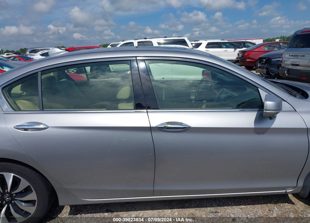 2017 HONDA ACCORD HYBRID EX-L VIN: JHMCR6F51HC025085