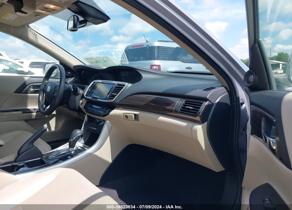 2017 HONDA ACCORD HYBRID EX-L VIN: JHMCR6F51HC025085