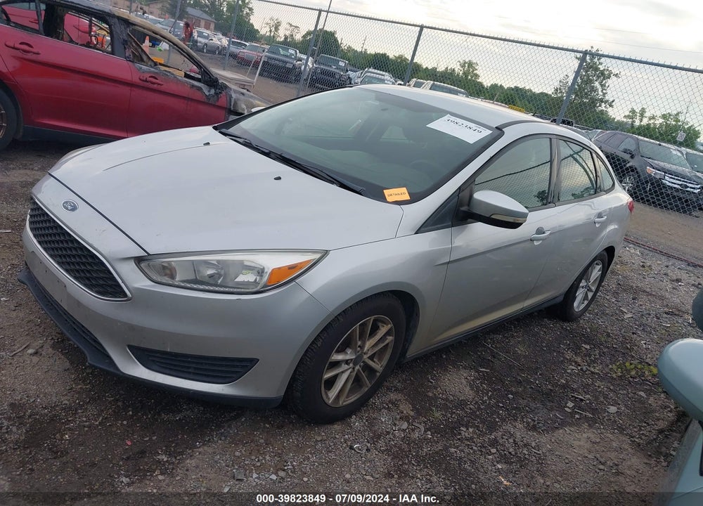 2015 FORD FOCUS SE VIN: 1FADP3F29FL205658