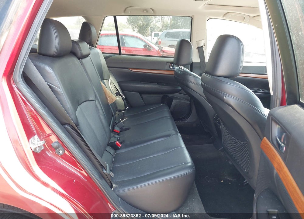 2014 SUBARU OUTBACK 2.5I LIMITED VIN: 4S4BRBMC3E3320803
