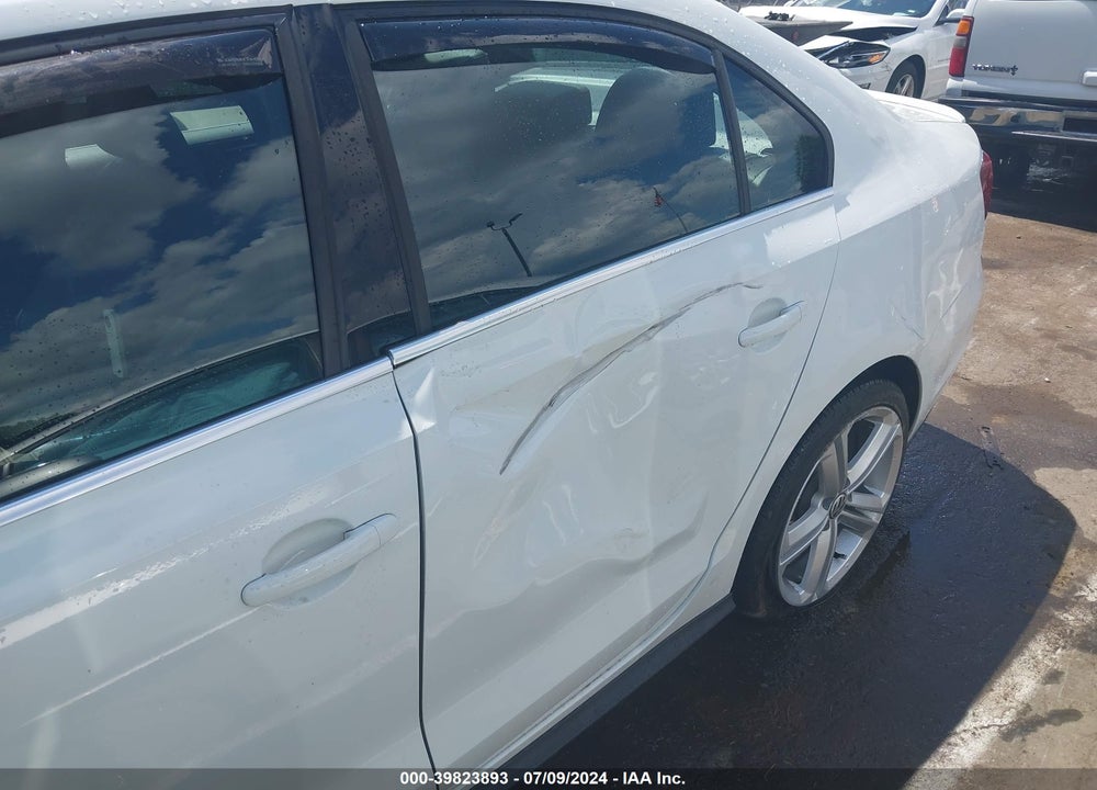 2017 VOLKSWAGEN JETTA GLI VIN: 3VW5T7AJ6HM213103