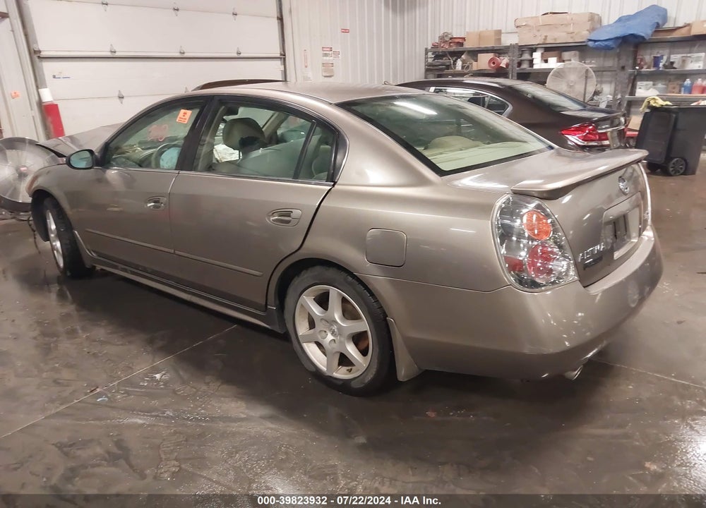 2004 NISSAN ALTIMA 3.5 SE VIN: 1N4BL11DX4C126268