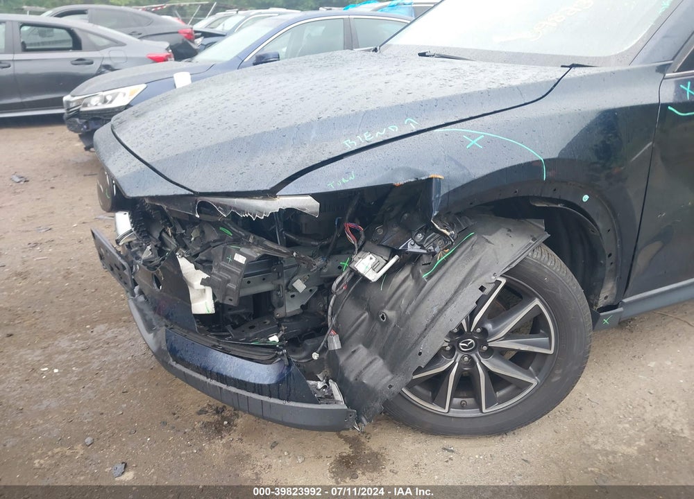 2018 MAZDA CX-5 TOURING VIN: JM3KFBCM1J0314623