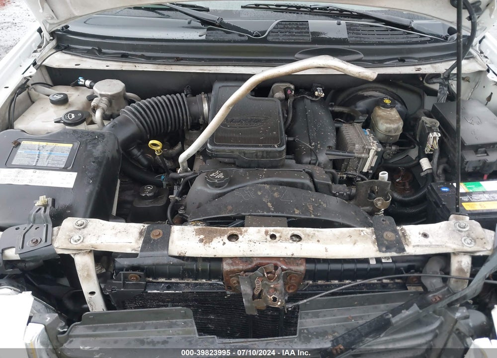 2004 GMC ENVOY SLE VIN: 1GKDT13S642425443