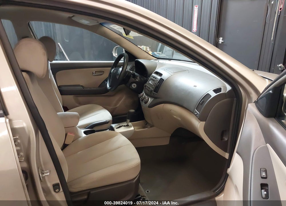 2008 HYUNDAI ELANTRA GLS/SE VIN: KMHDU46D08U564433
