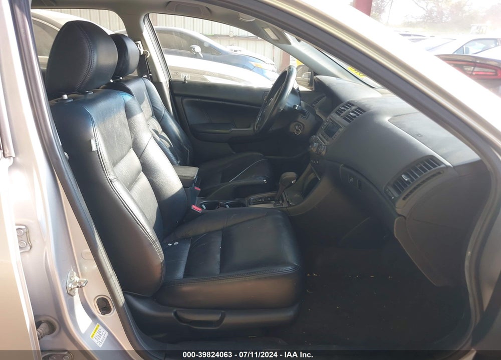 2007 HONDA ACCORD 2.4 EX VIN: 1HGCM56887A143912