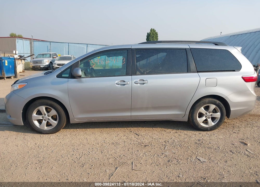2017 TOYOTA SIENNA VIN: 5TDKZ3DC0HS874703