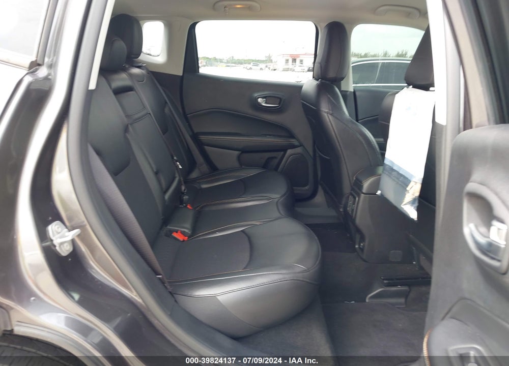 2020 JEEP COMPASS LATITUDE FWD VIN: 3C4NJCBB9LT121183