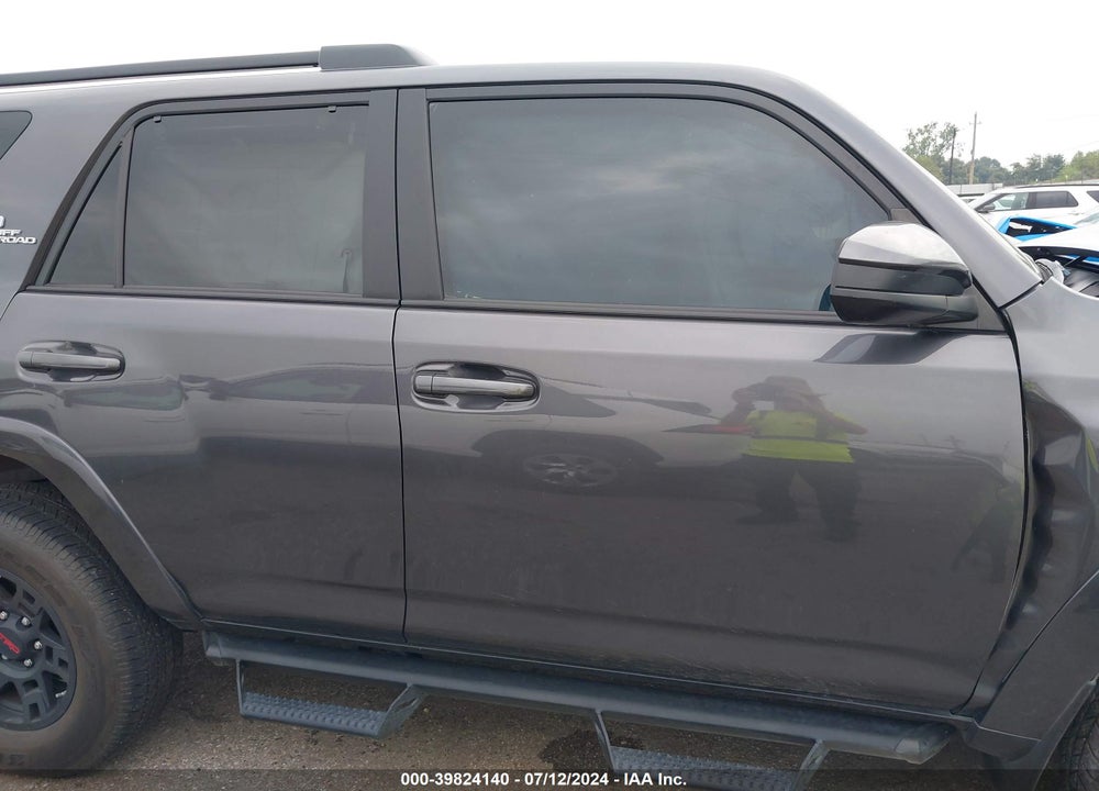 2021 TOYOTA 4RUNNER TRD OFF ROAD VIN: JTEPU5JR2M5898800