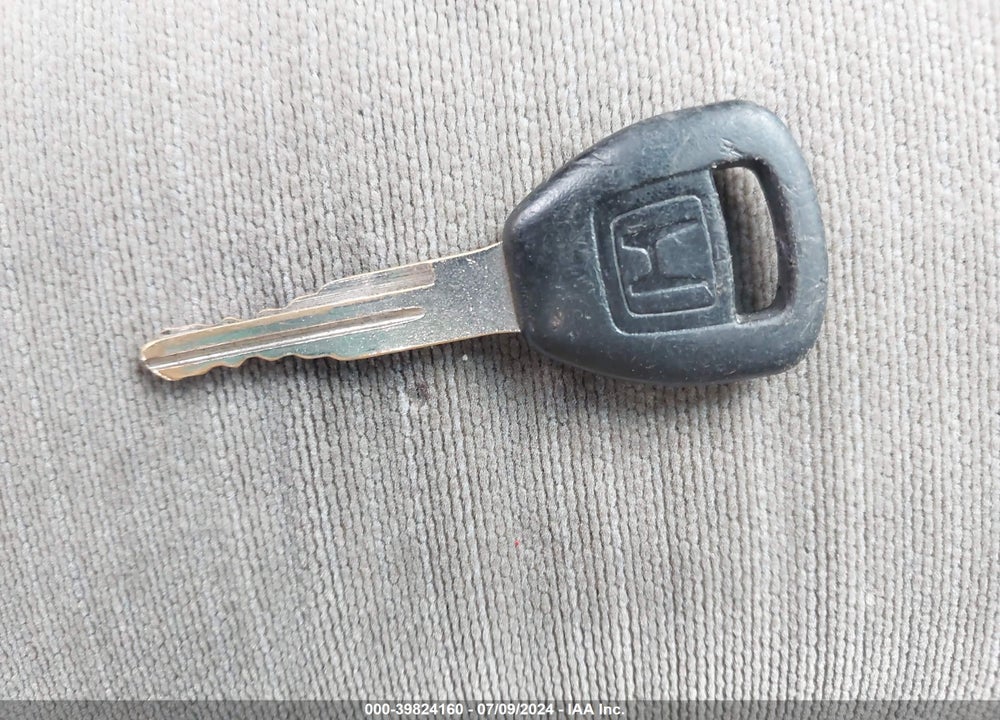 1998 HONDA ACCORD LX VIN: 1HGCG5544WA221557