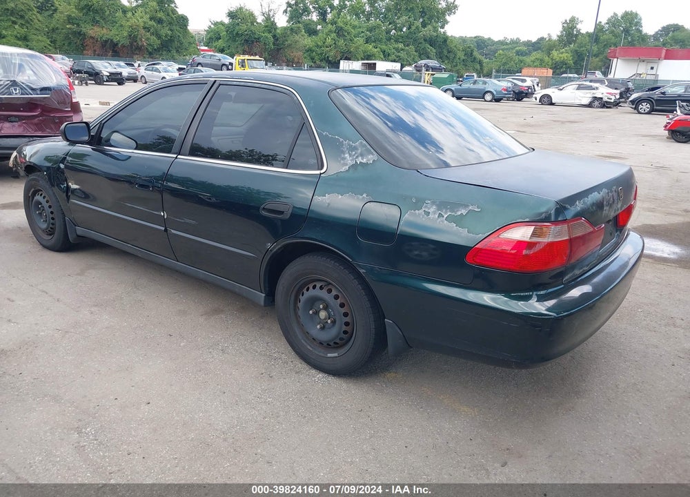 1998 HONDA ACCORD LX VIN: 1HGCG5544WA221557