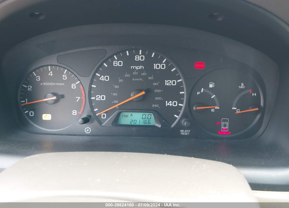 1998 HONDA ACCORD LX VIN: 1HGCG5544WA221557