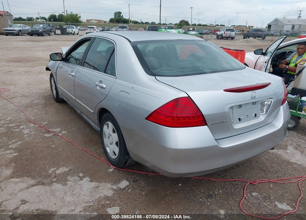 2006 HONDA ACCORD 2.4 LX VIN: 3HGCM56486G700024