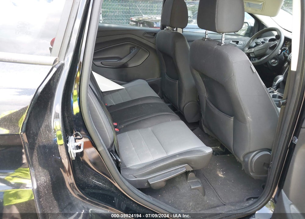 2017 FORD ESCAPE S VIN: 1FMCU0F70HUB86385