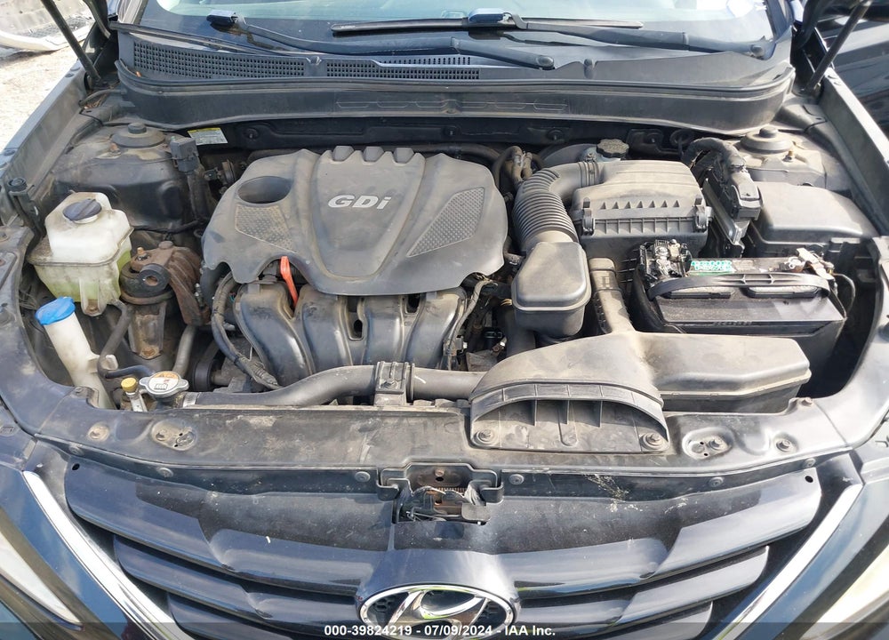 2013 HYUNDAI SONATA GLS VIN: 5NPEB4AC0DH556026