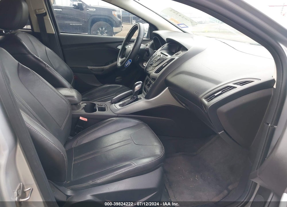 2013 FORD FOCUS SE VIN: 1FADP3K24DL285132