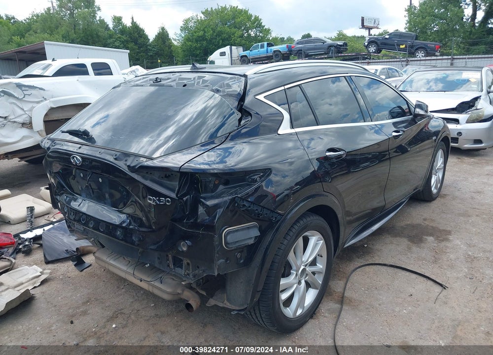 2017 INFINITI QX30 PREMIUM VIN: SJKCH5CP5HA033574