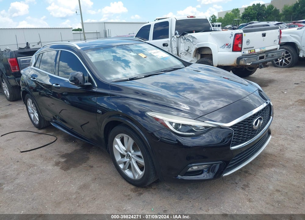 2017 INFINITI QX30 PREMIUM VIN: SJKCH5CP5HA033574