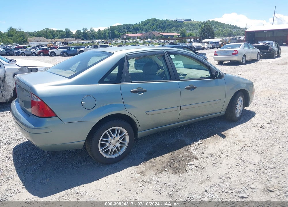 2005 FORD FOCUS ZX4 VIN: 1FAFP34N25W291155