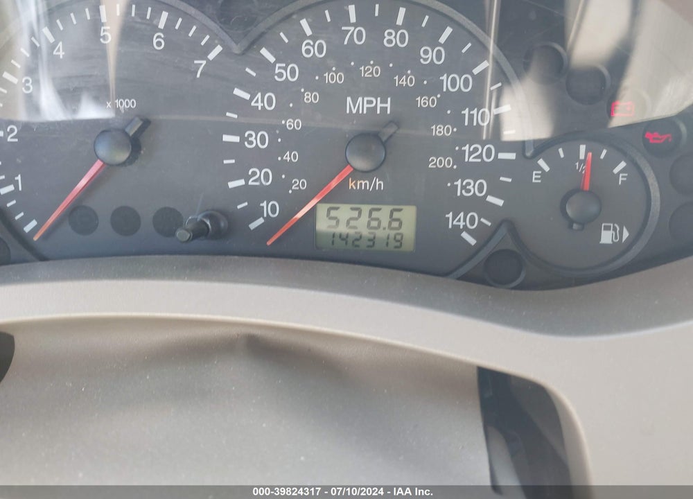 2005 FORD FOCUS ZX4 VIN: 1FAFP34N25W291155