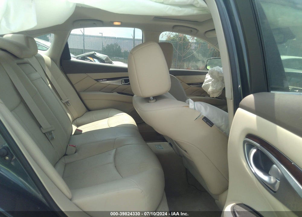 2012 INFINITI M37X VIN: JN1BY1ARXCM395549