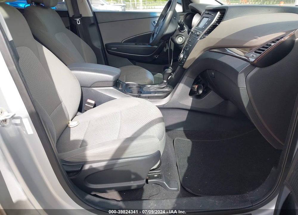 2017 HYUNDAI SANTA FE SPORT 2.4L VIN: 5XYZTDLB1HG465749