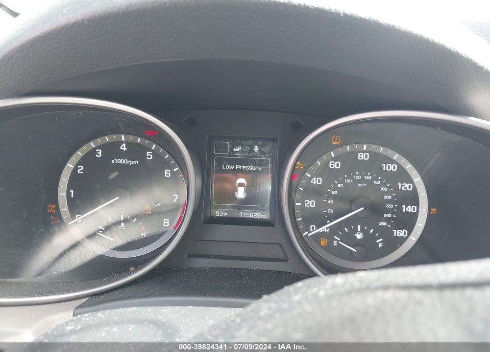 2017 HYUNDAI SANTA FE SPORT 2.4L VIN: 5XYZTDLB1HG465749
