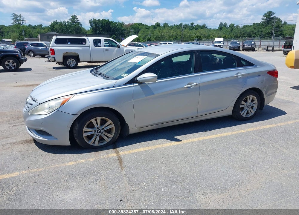 2011 HYUNDAI SONATA GLS VIN: 5NPEB4AC6BH077655