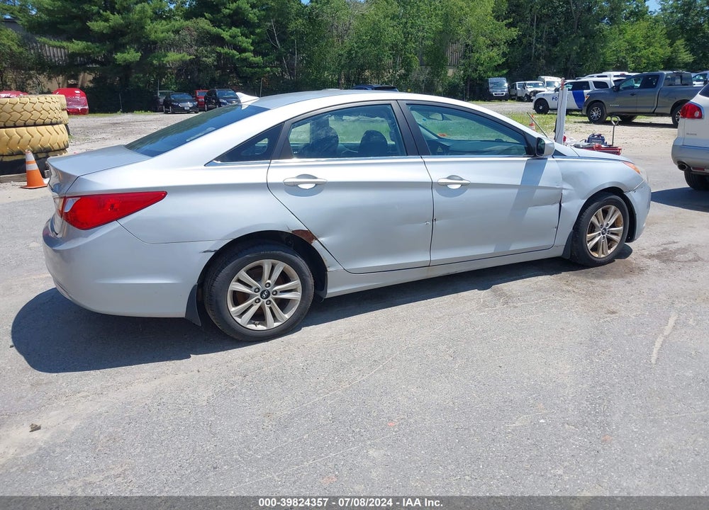 2011 HYUNDAI SONATA GLS VIN: 5NPEB4AC6BH077655