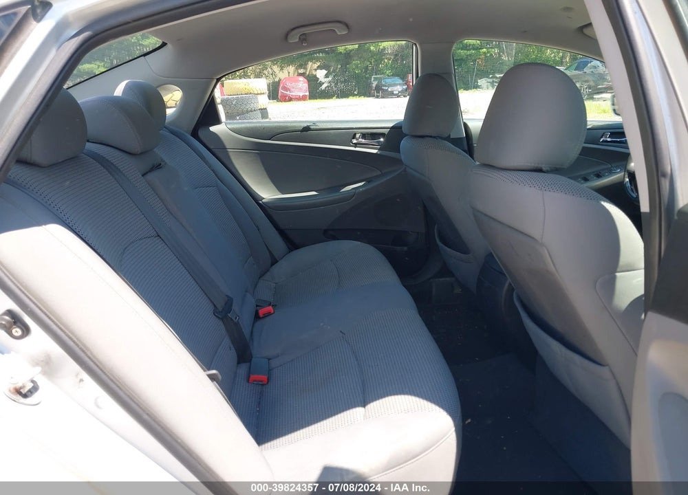 2011 HYUNDAI SONATA GLS VIN: 5NPEB4AC6BH077655