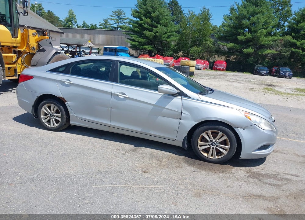2011 HYUNDAI SONATA GLS VIN: 5NPEB4AC6BH077655