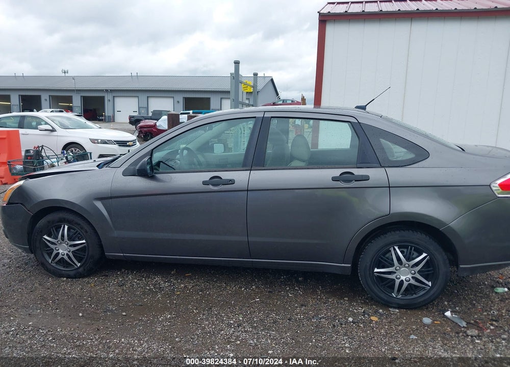 2011 FORD FOCUS S VIN: 1FAHP3EN7BW133994