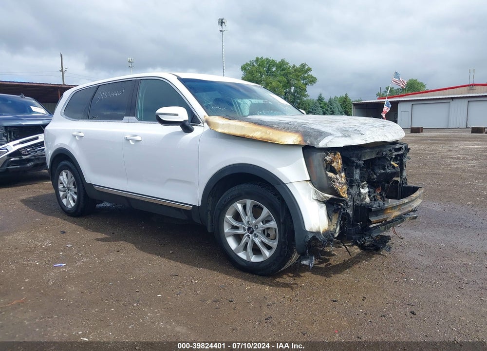 2021 KIA TELLURIDE LX VIN: 5XYP2DHC3MG126187