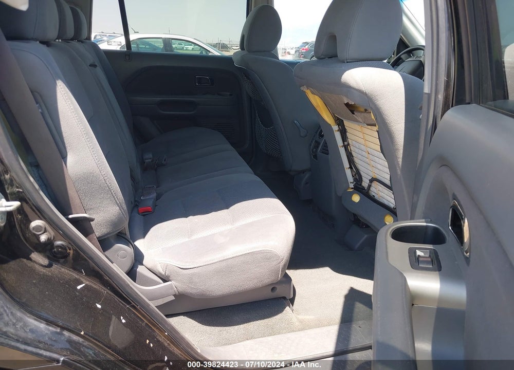 2008 HONDA PILOT EX VIN: 5FNYF18478B015073