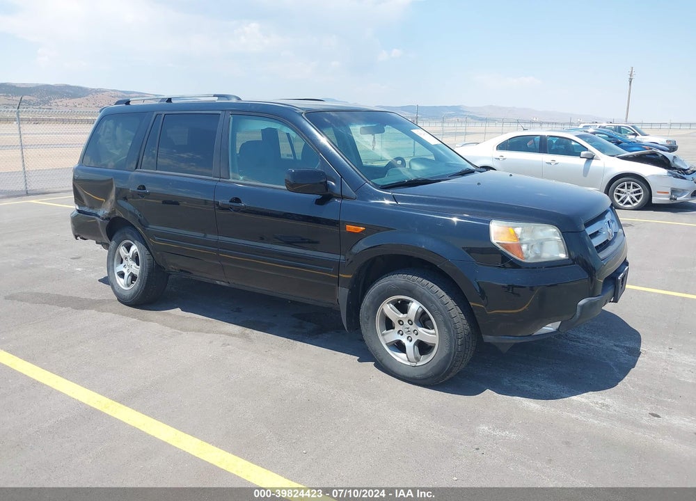 2008 HONDA PILOT EX VIN: 5FNYF18478B015073