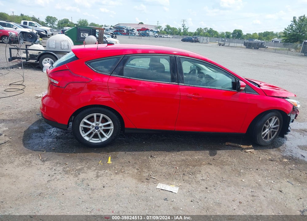 2015 FORD FOCUS SE VIN: 1FADP3K22FL258921