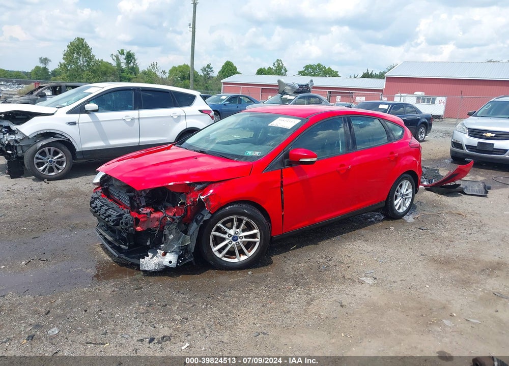 2015 FORD FOCUS SE VIN: 1FADP3K22FL258921