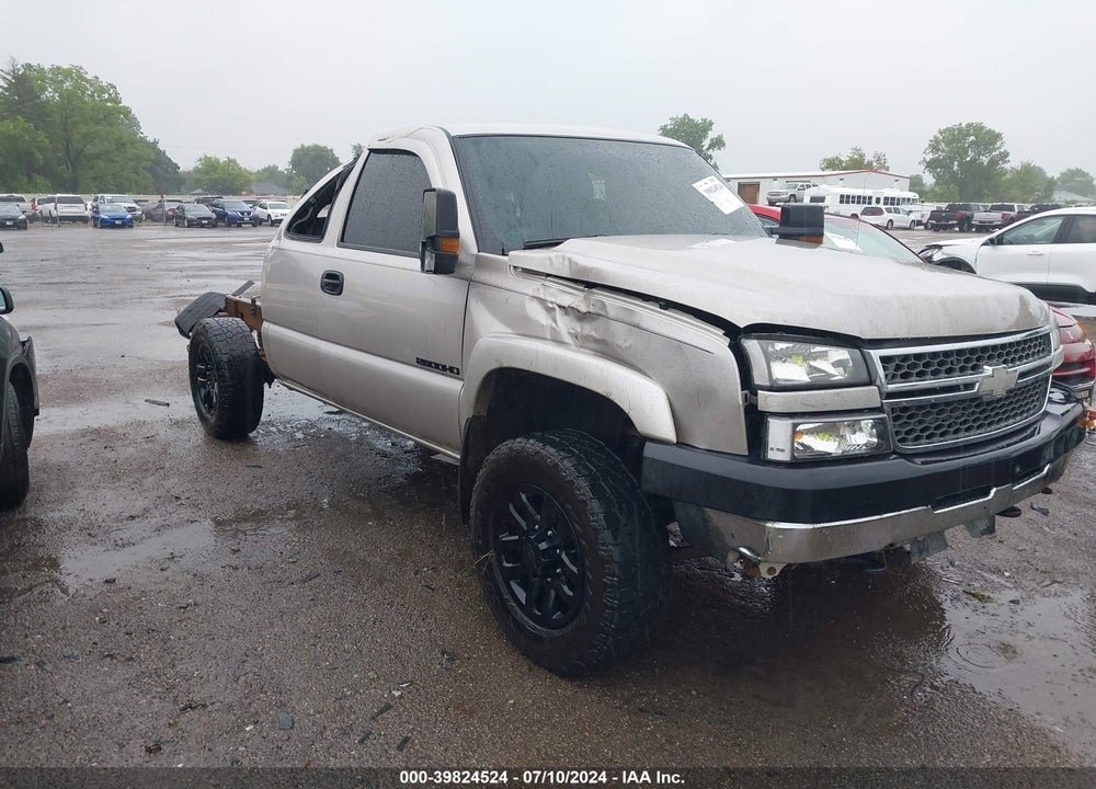 2005 CHEVROLET SILVERADO 2500HD LS VIN: 1GCHK29U15E210681