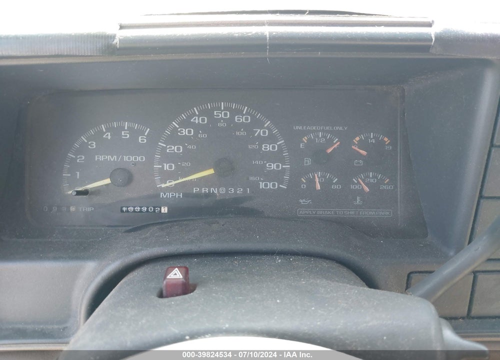 1999 GMC SUBURBAN 1500 SL VIN: 1GKEC16R3XJ709149
