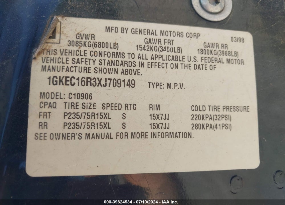 1999 GMC SUBURBAN 1500 SL VIN: 1GKEC16R3XJ709149