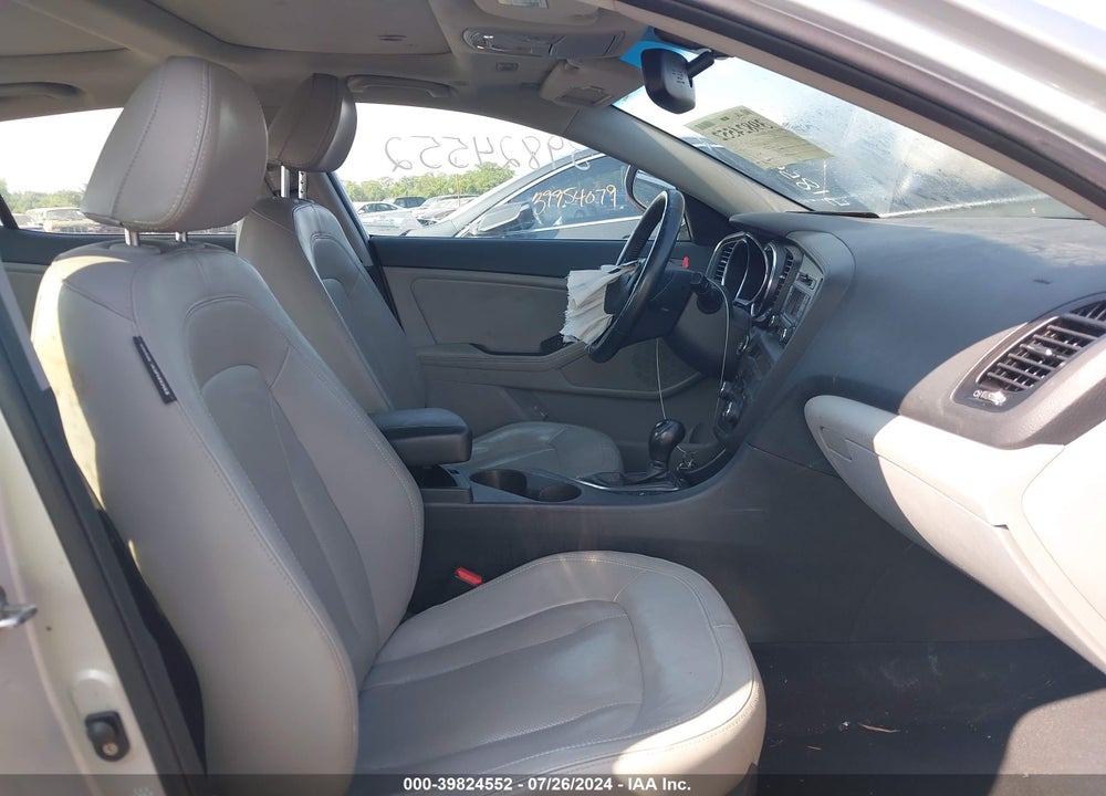 2011 KIA OPTIMA EX VIN: KNAGN4A75B5051855
