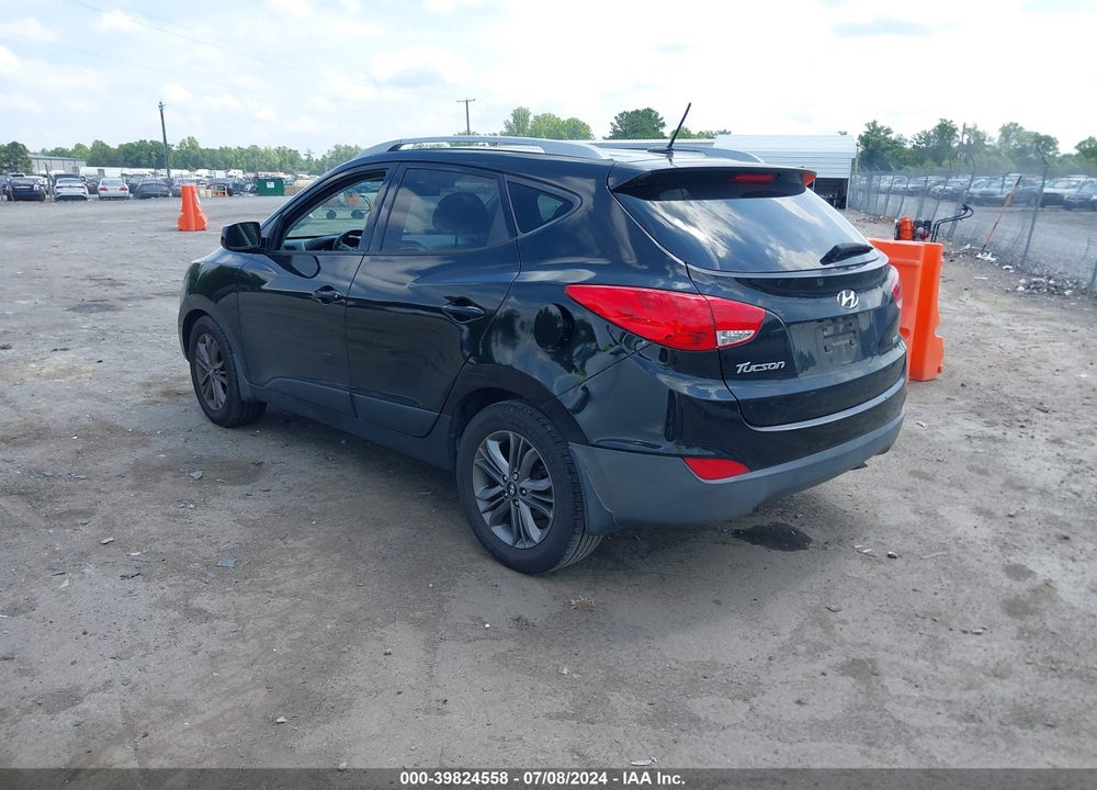 2015 HYUNDAI TUCSON SE VIN: KM8JUCAG9FU968505