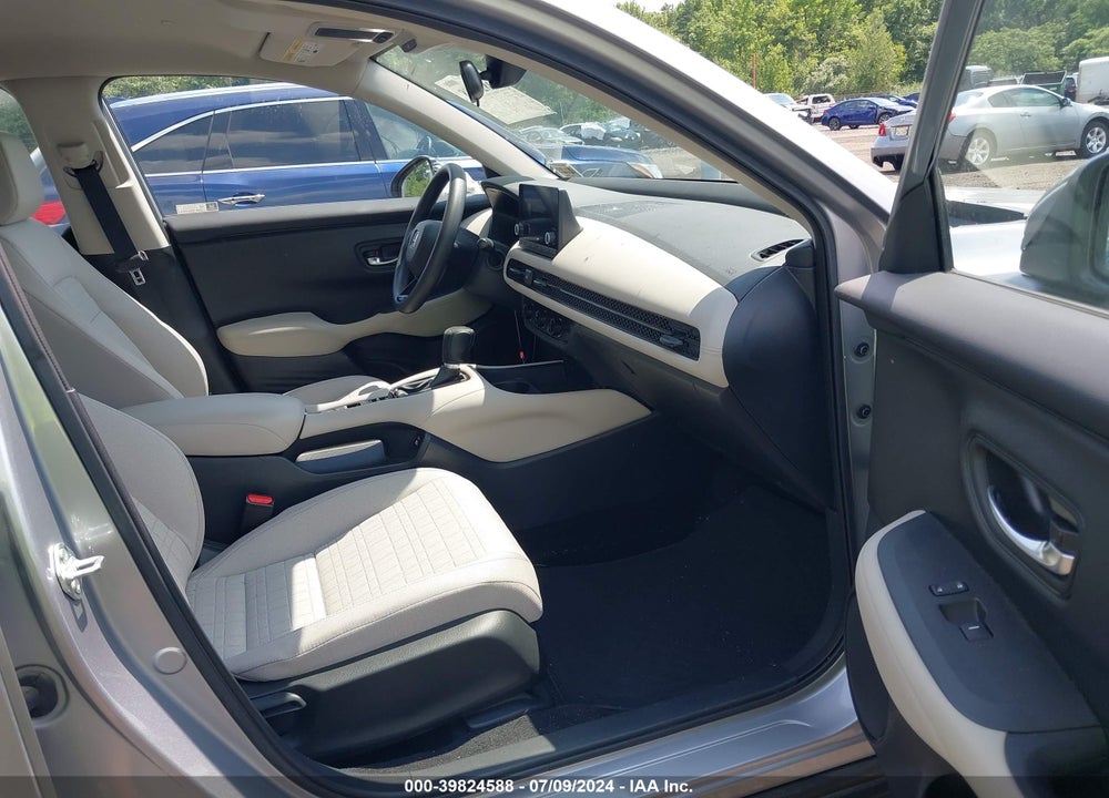 2023 HONDA HR-V 2WD LX VIN: 3CZRZ1H32PM723884