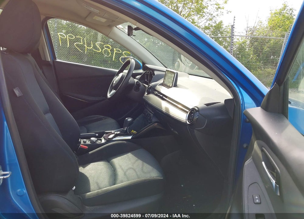 2016 SCION IA VIN: 3MYDLBZV7GY104943