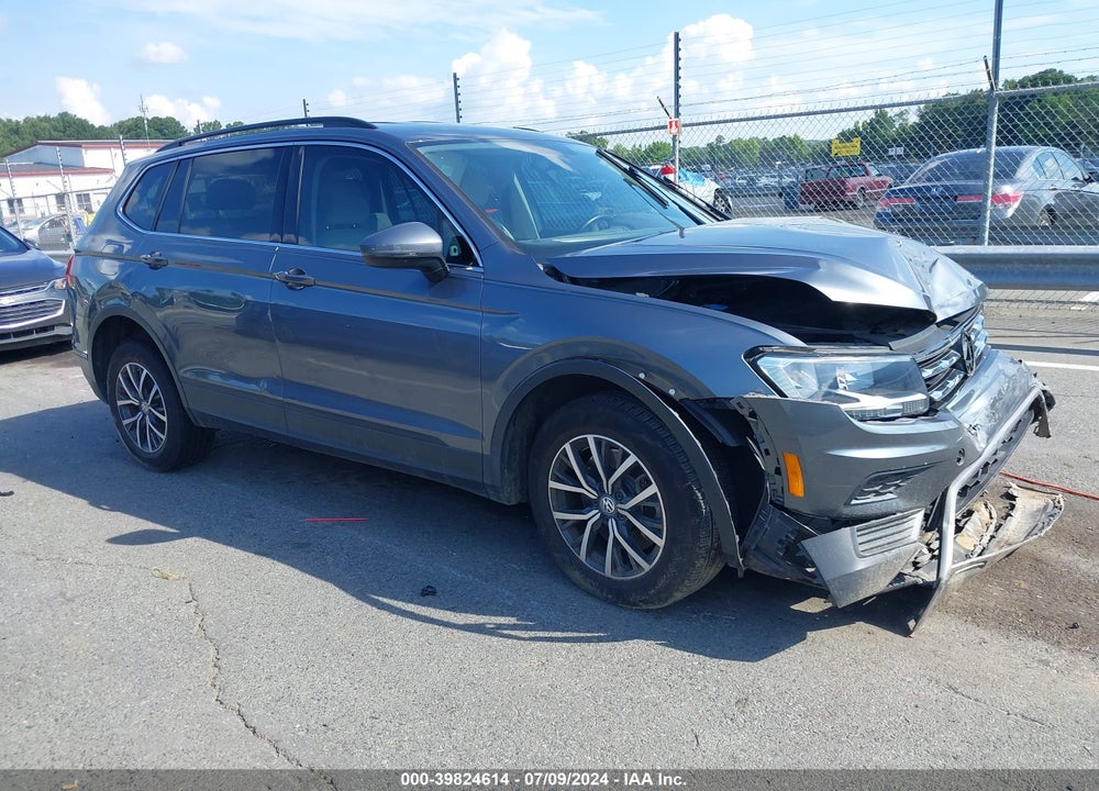 2019 VOLKSWAGEN TIGUAN 2.0T SE/2.0T SEL/2.0T SEL R-LINE/2.0T SEL R-LINE BLACK VIN: 3VV3B7AX2KM094055