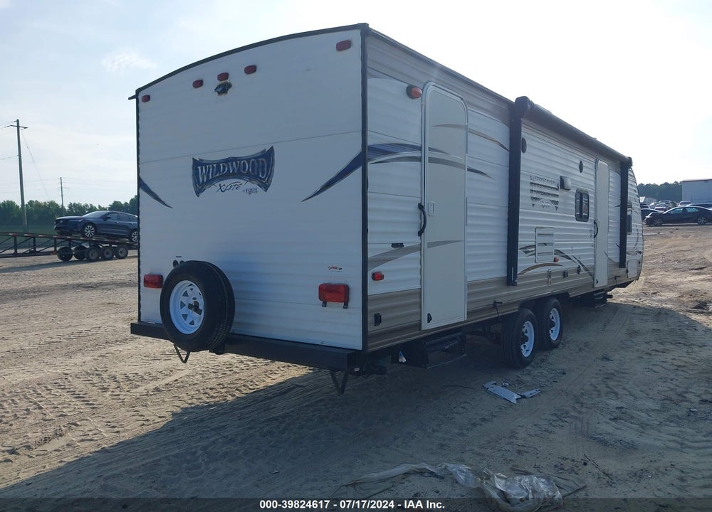 2018 FOREST RIVER WILDWOOD VIN: 4X4TWDB25J7357470