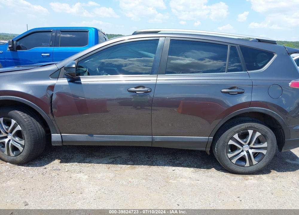 2017 TOYOTA RAV4 LE VIN: JTMZFREV1HJ144645