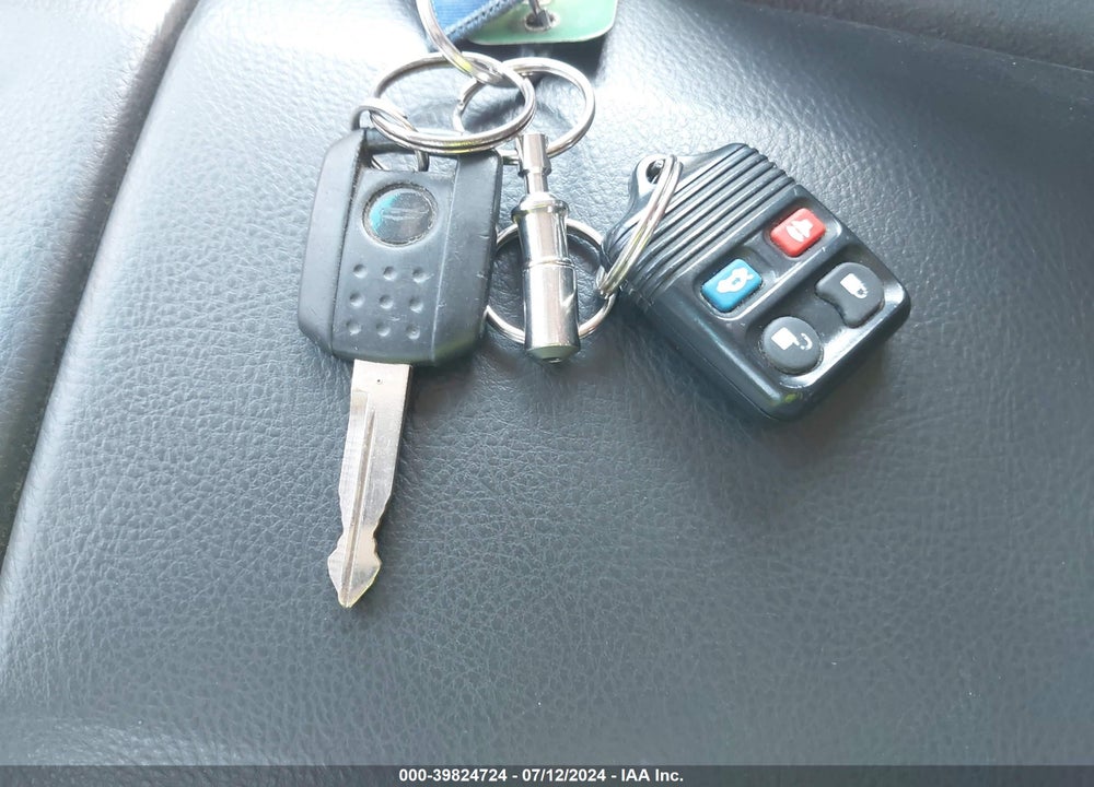 2005 MERCURY MONTEGO PREMIER VIN: 1MEHM42135G619175