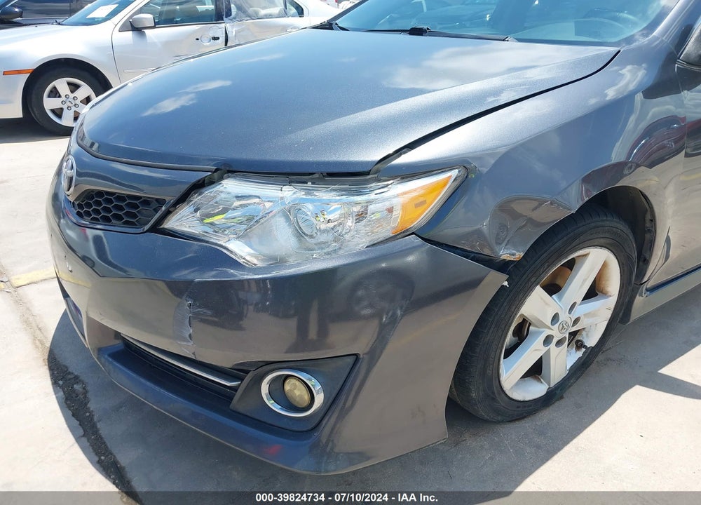 2013 TOYOTA CAMRY SE VIN: 4T1BF1FK9DU245413