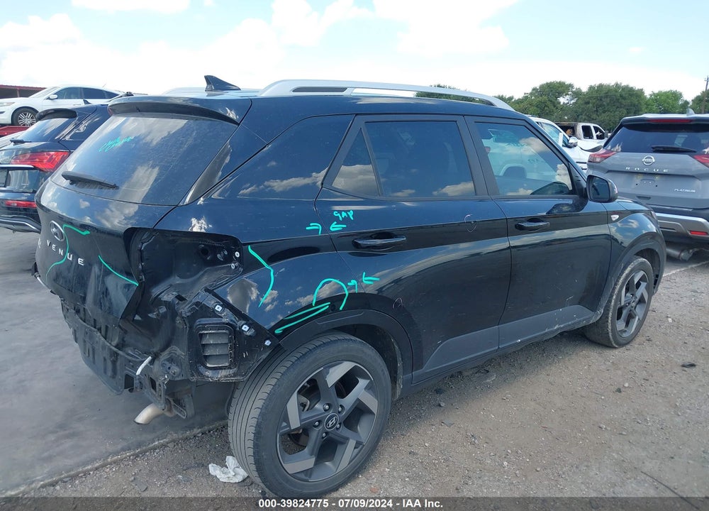 2021 HYUNDAI VENUE SEL VIN: KMHRC8A35MU113930